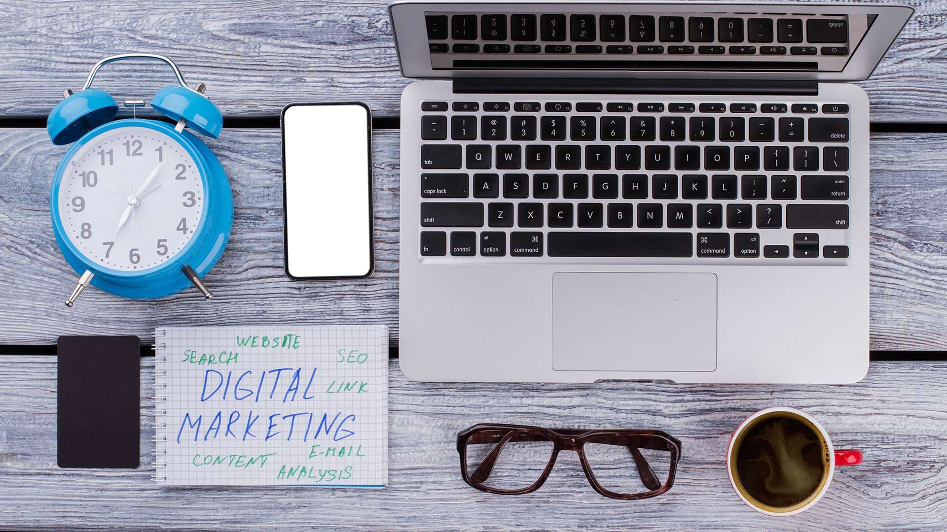 Static Image Posts: Strategic Value in Today’s Social Media Mix